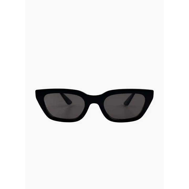 Otra Nove Sunglasses Black / Smoke 