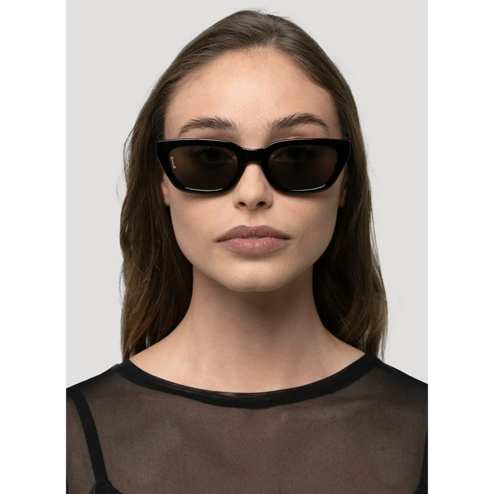 Otra Nove Sunglasses 