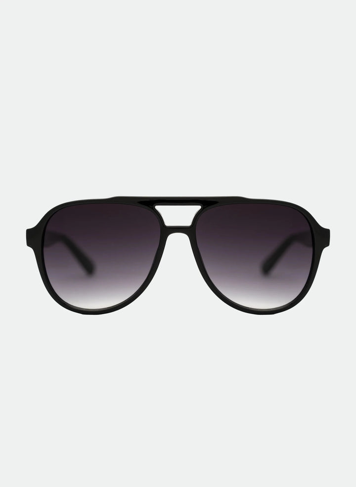 Otra Stevie Sunglasses Black / Smoke Fade 