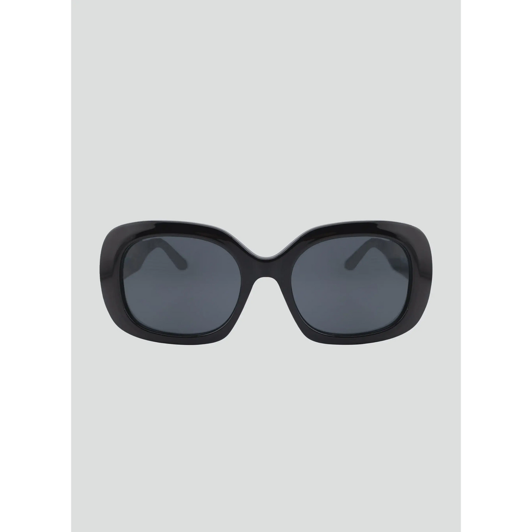 Otra Valerie Sunglasses Black / Smoke 