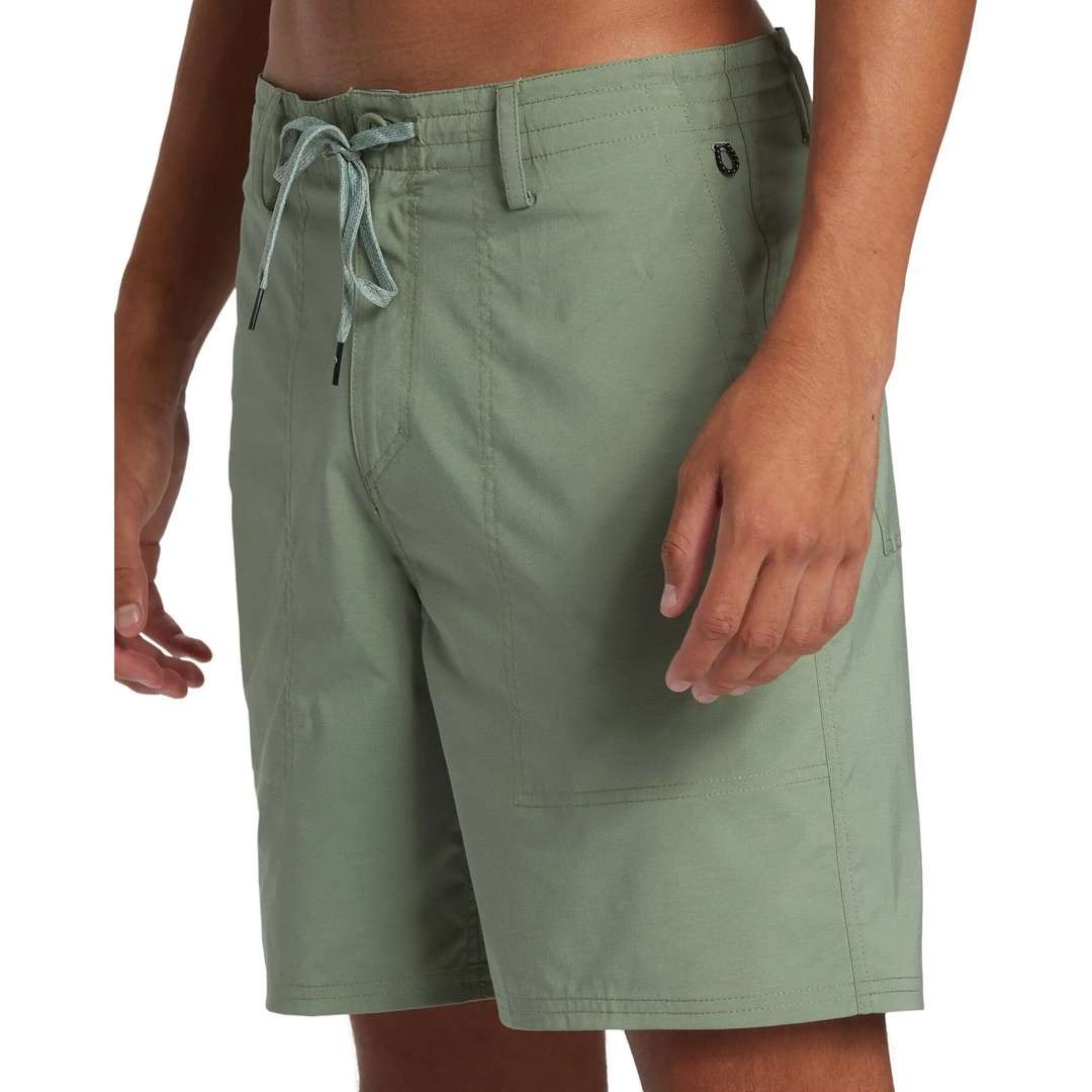 Quiksilver DNA Amphibian 18.5 Hybrid Shorts 