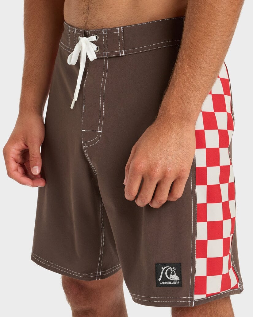 Quiksilver Original Arch 18" Boardshorts -Chocolate Brown 