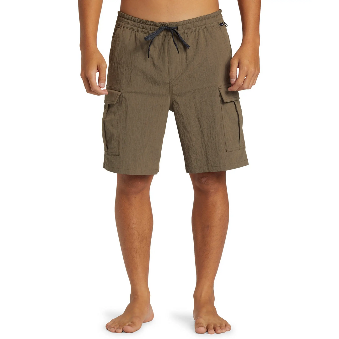 Quiksilver Taxer Amphibian 19" Hybrid Shorts 