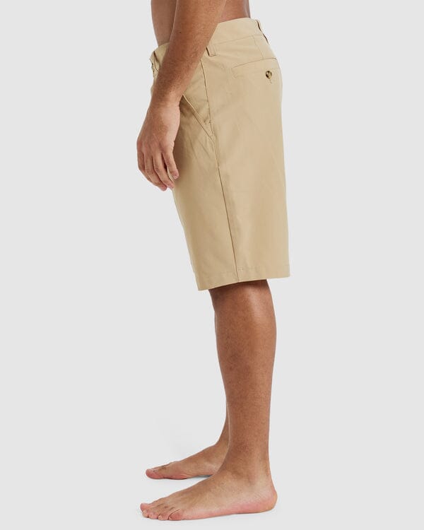 Quiksilver Union Amphibian 20" Hybrid Shorts 