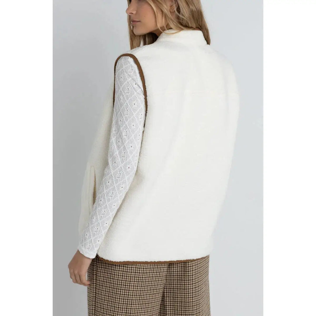 Rhythm Aria Sherpa Vest 