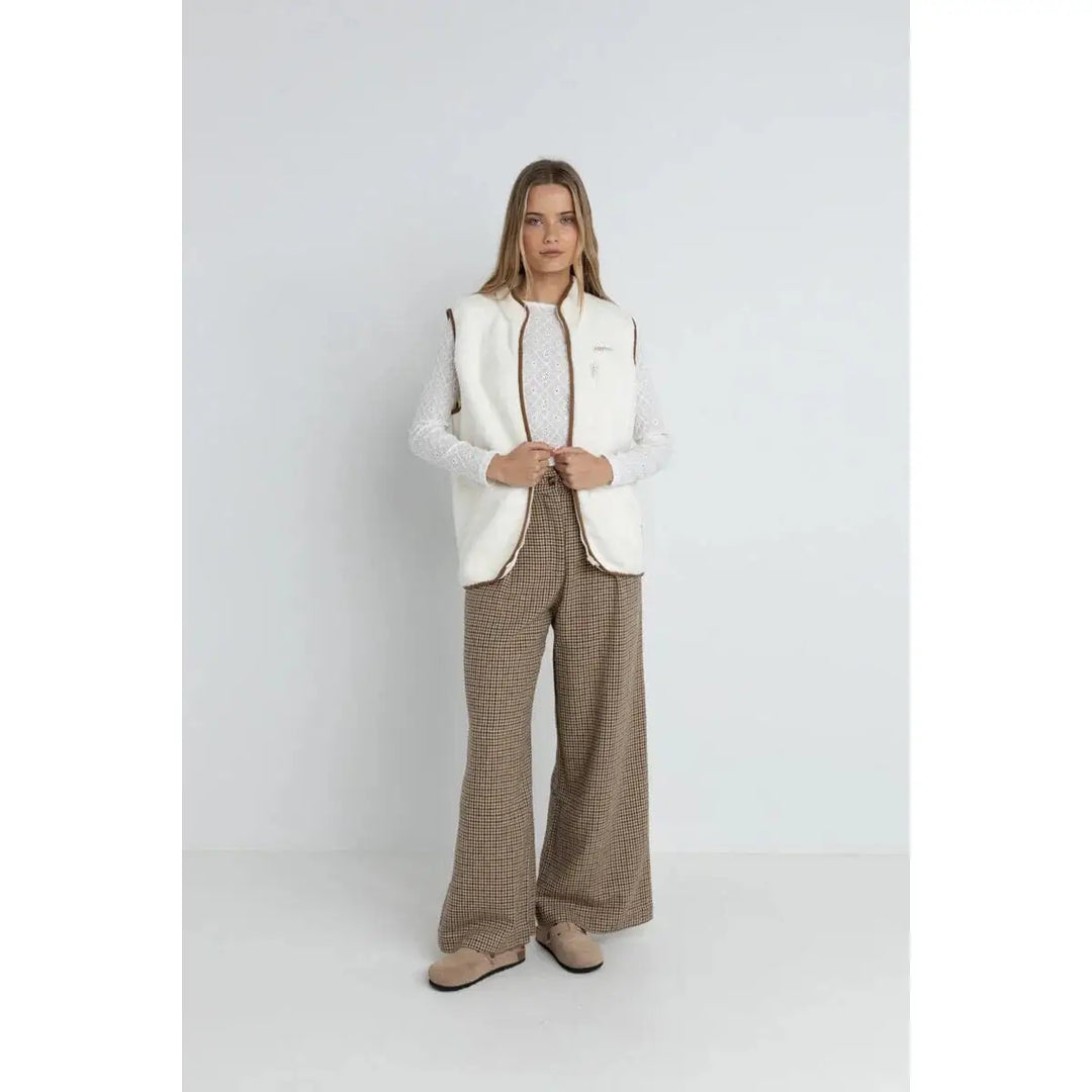 Rhythm Aria Sherpa Vest 
