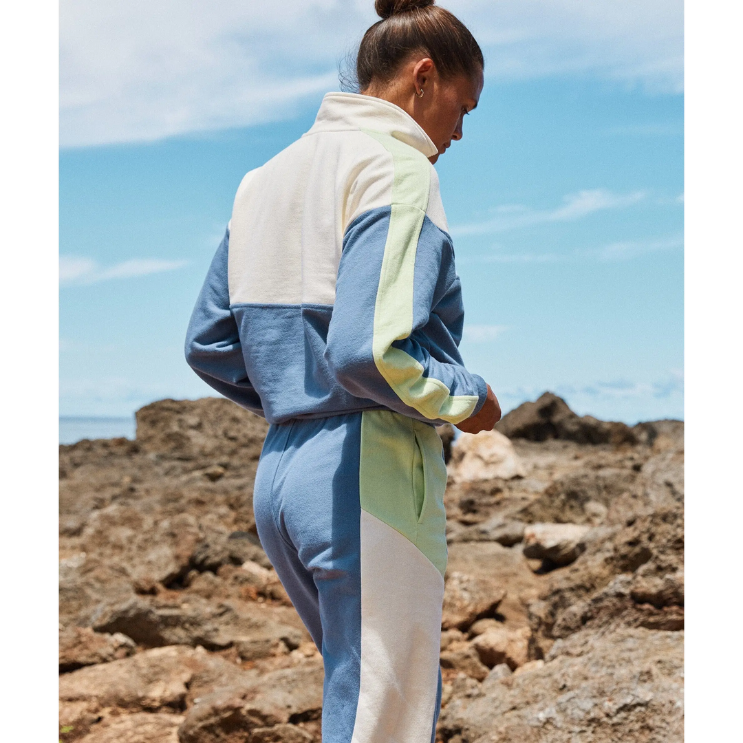 Roxy Essential Energy Half Zip Sweatshirt 