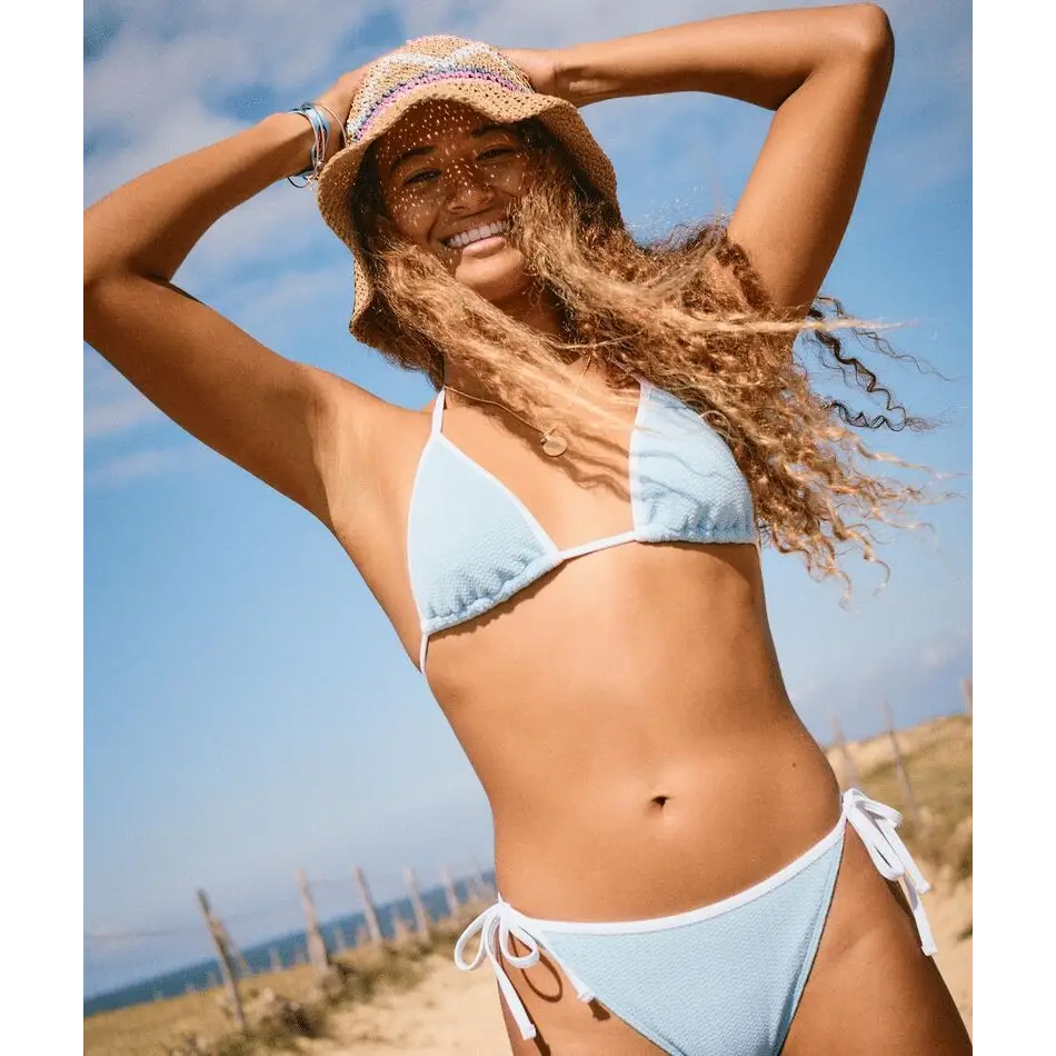 Roxy Kauai Moderate Tie Side Tiki Tri Bikini 