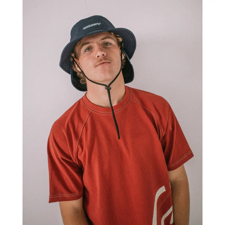 Rusty Carbon Bucket Hat