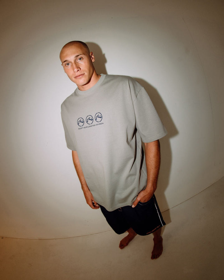 Rusty Crusoe Oversized Graphic T-Shirt 