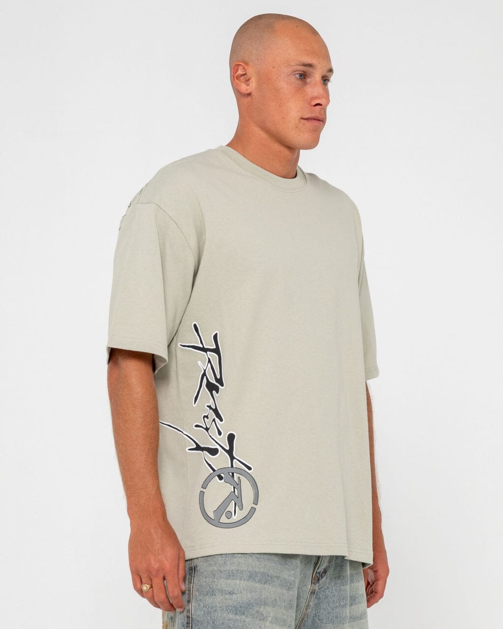 Rusty Spraya Graphic T-Shirt 