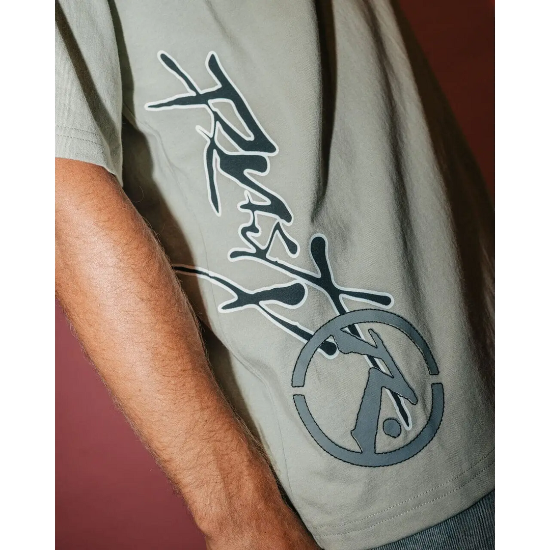 Rusty Spraya Graphic T-Shirt 