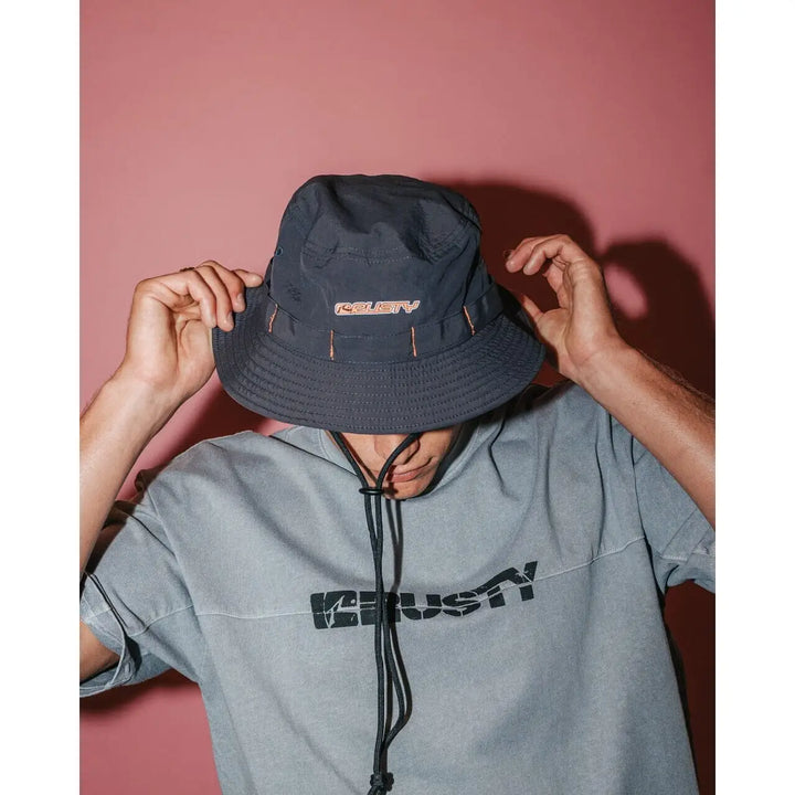 Rusty Stringer Bucket Hat 