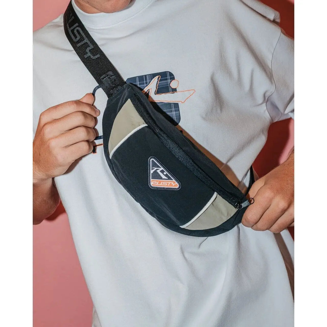 Rusty Trisector Crossbody Bag 