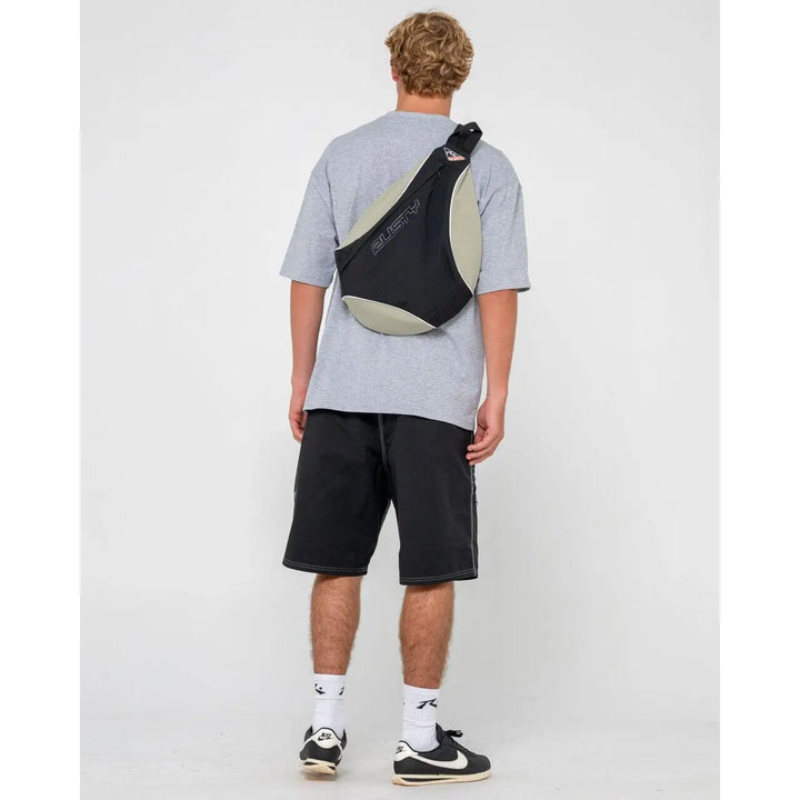 Rusty Trisector Sling Bag 