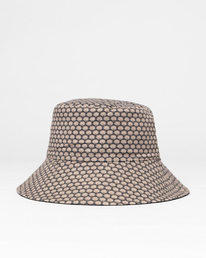 Rusty Vacay Time Reversible Bucket Hat 
