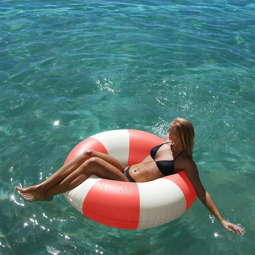 Sunnylife Tube Pool Ring Tomato Red Stripe 