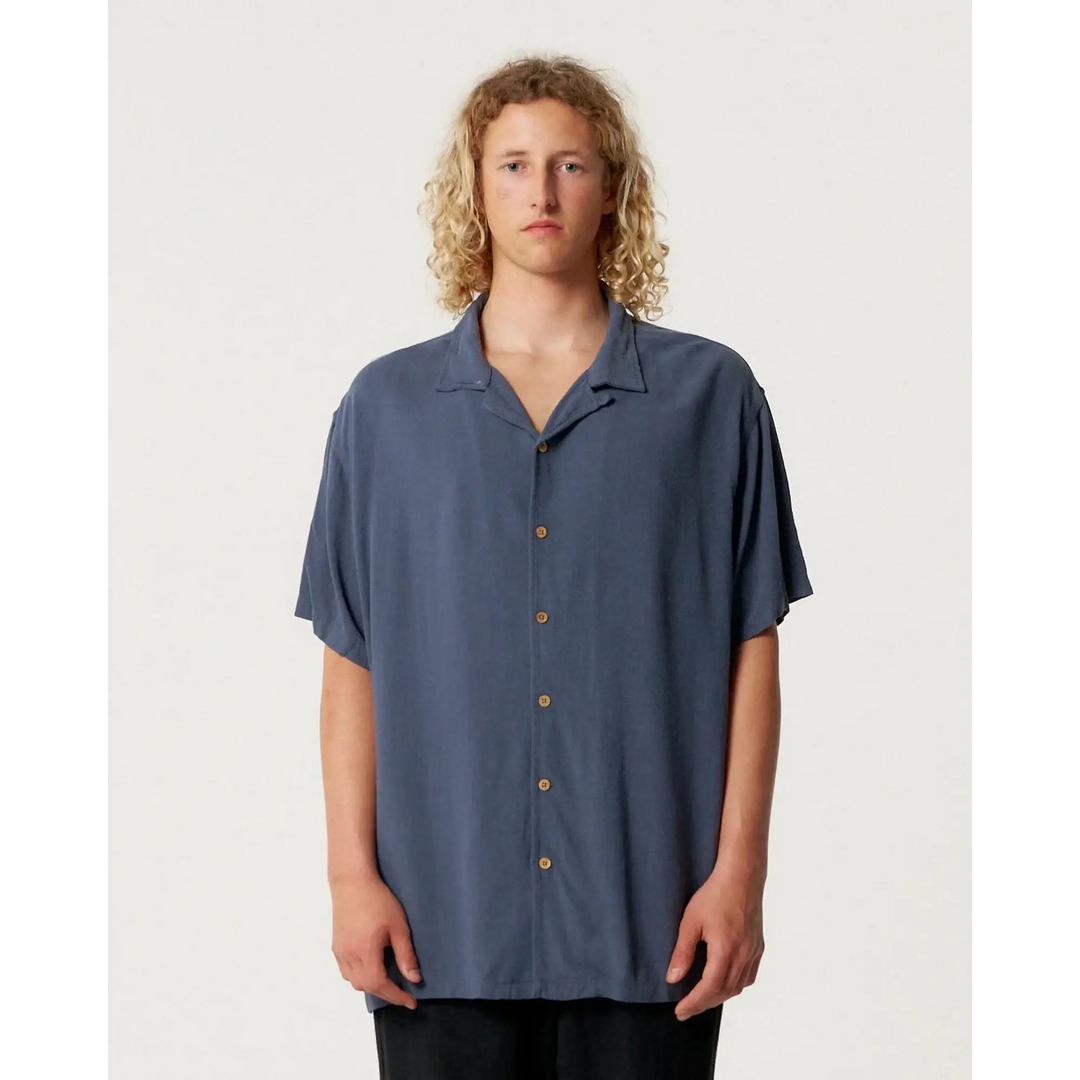 The Critical Slide Society Ernie Resort Shirt Blue S 