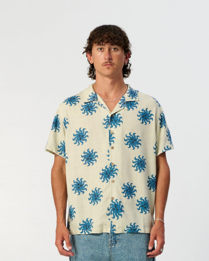 The Critical Slide Society Morning Resort Shirt Ecru S 