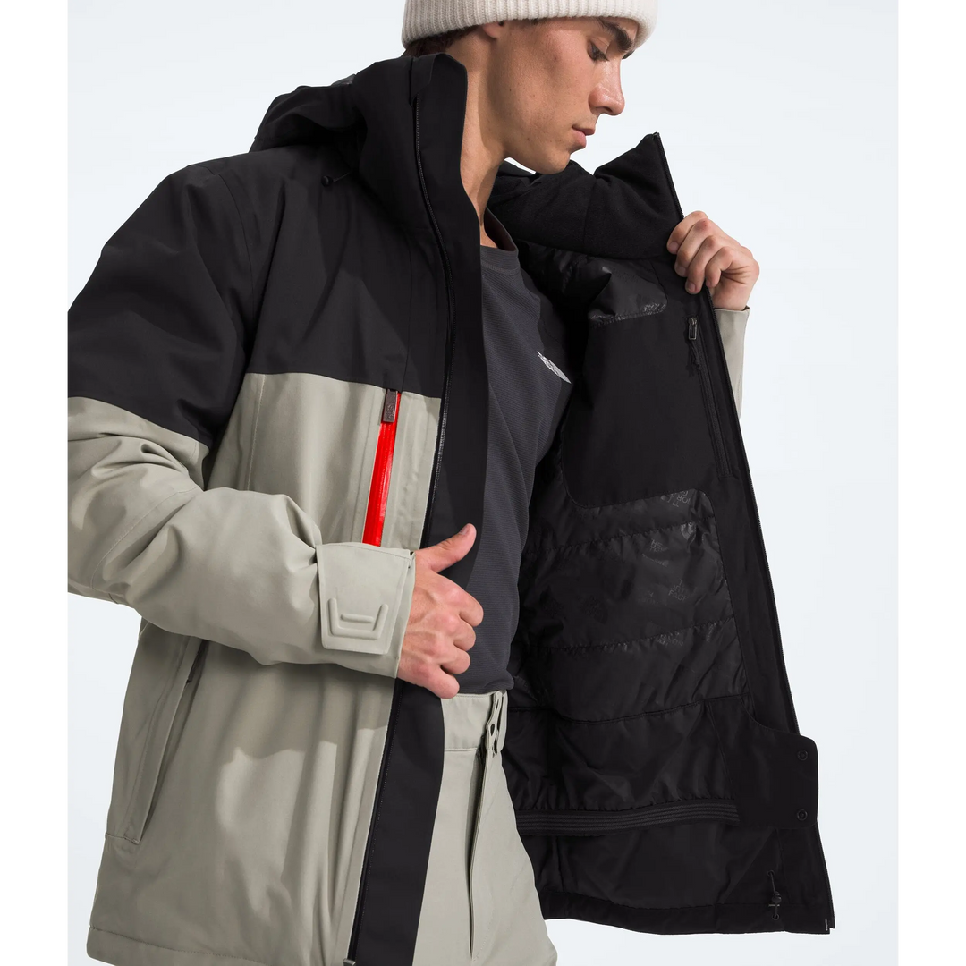 The North Face Chakal Jacket 
