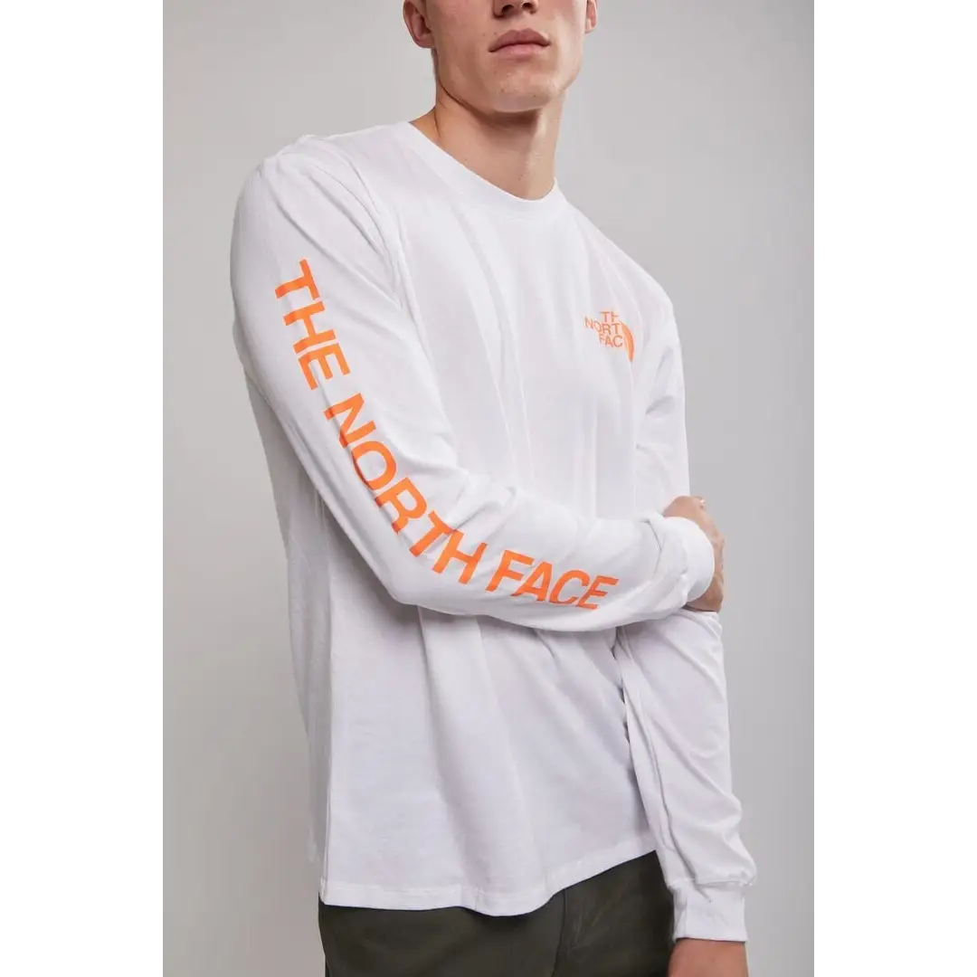 The North Face Sleeve Hit Long Sleeve Graphic T-Shirt TNF White / Vivid Flame XL 