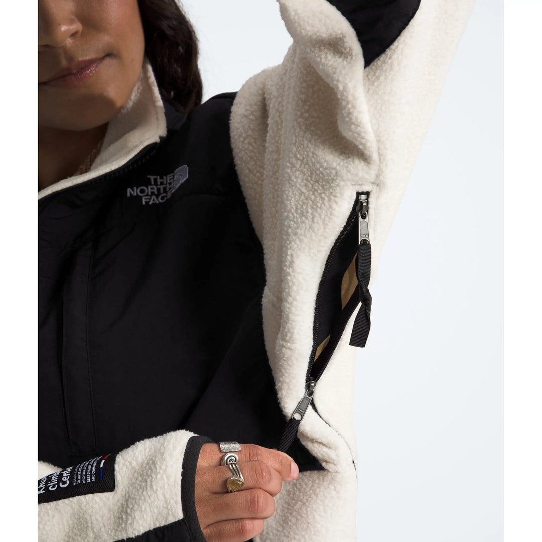 The North Face Womens Retro Denali Jacket 