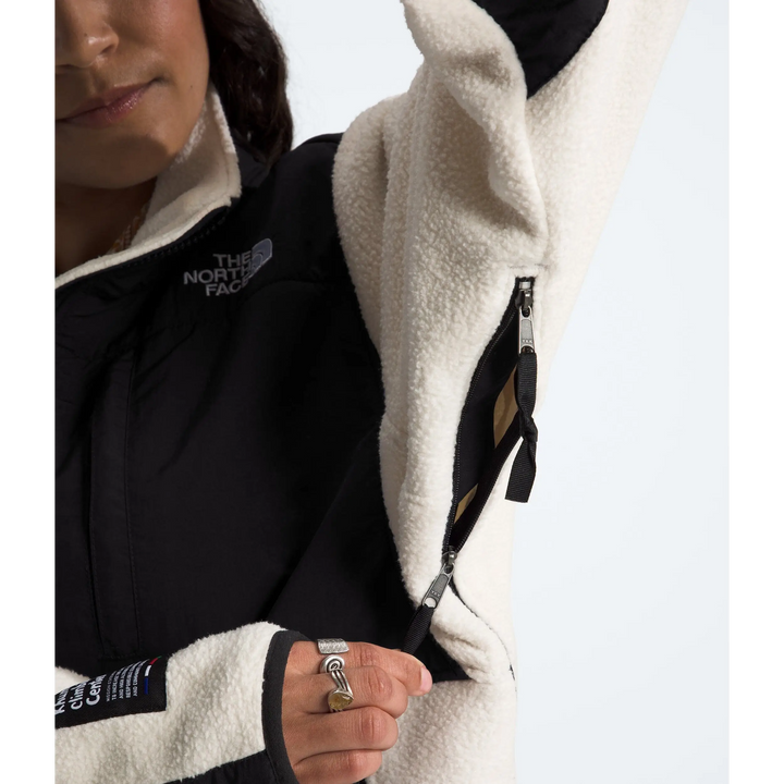 The North Face Womens Retro Denali Jacket 