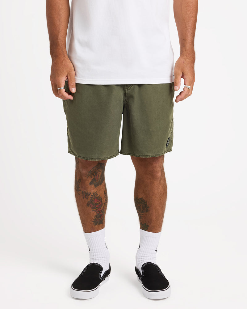 Volcom Center 17" Volley Shorts