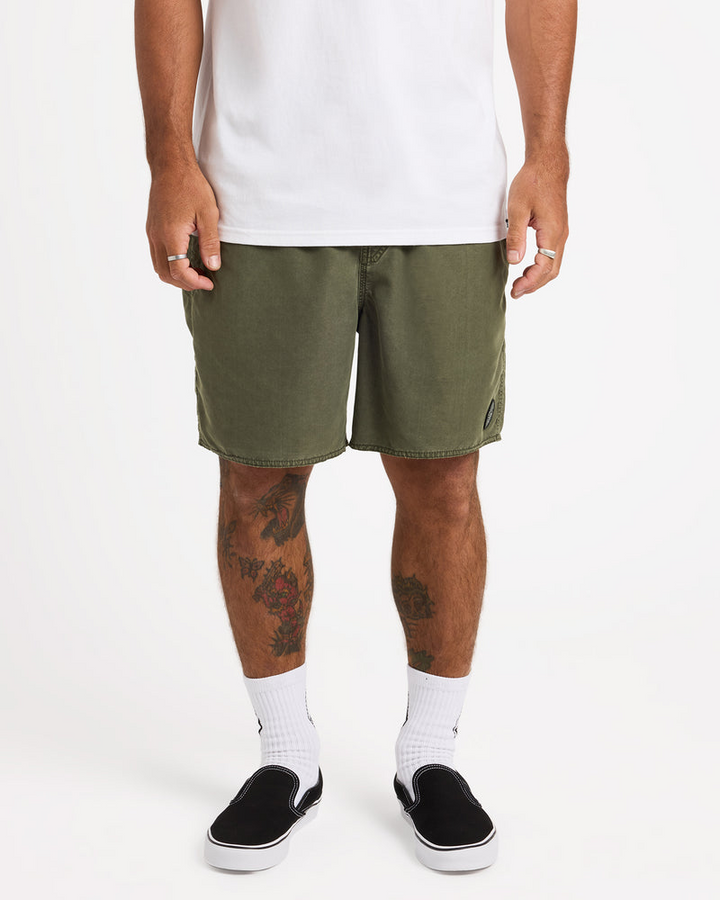 Volcom Center 17" Volley Shorts