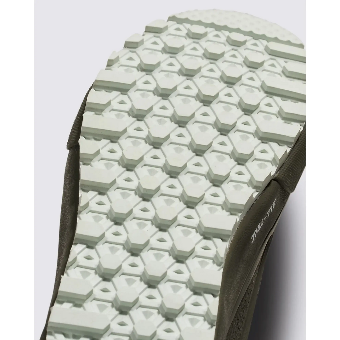 Vans MTE Standard Mid Chelsea x Hana Beaman Waterproof Boots 