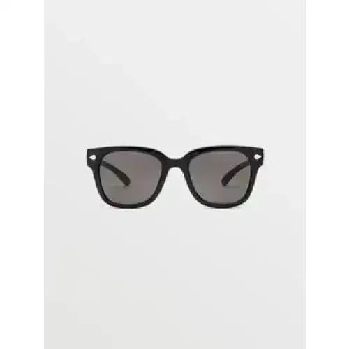Volcom Freestyle Sunglasses offer 100% UVA/UVB protection with Gloss Black frames. 