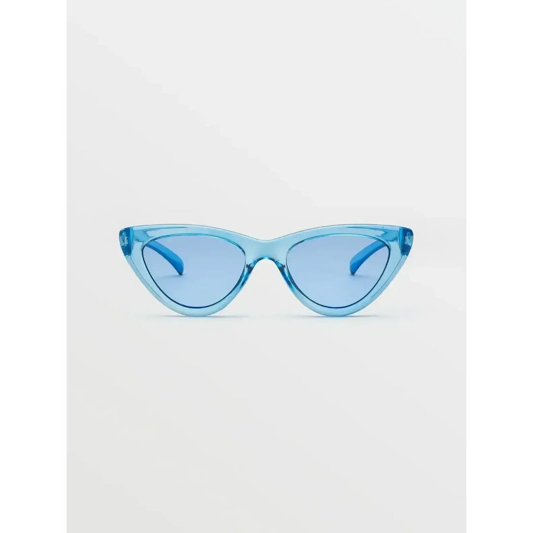 Volcom Womens Knife Sunglasses provide 100% UVA/UVB protection. 