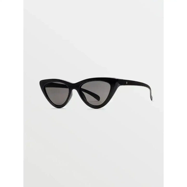 Volcom Womens Knife Sunglasses provide 100% UVA/UVB protection. 