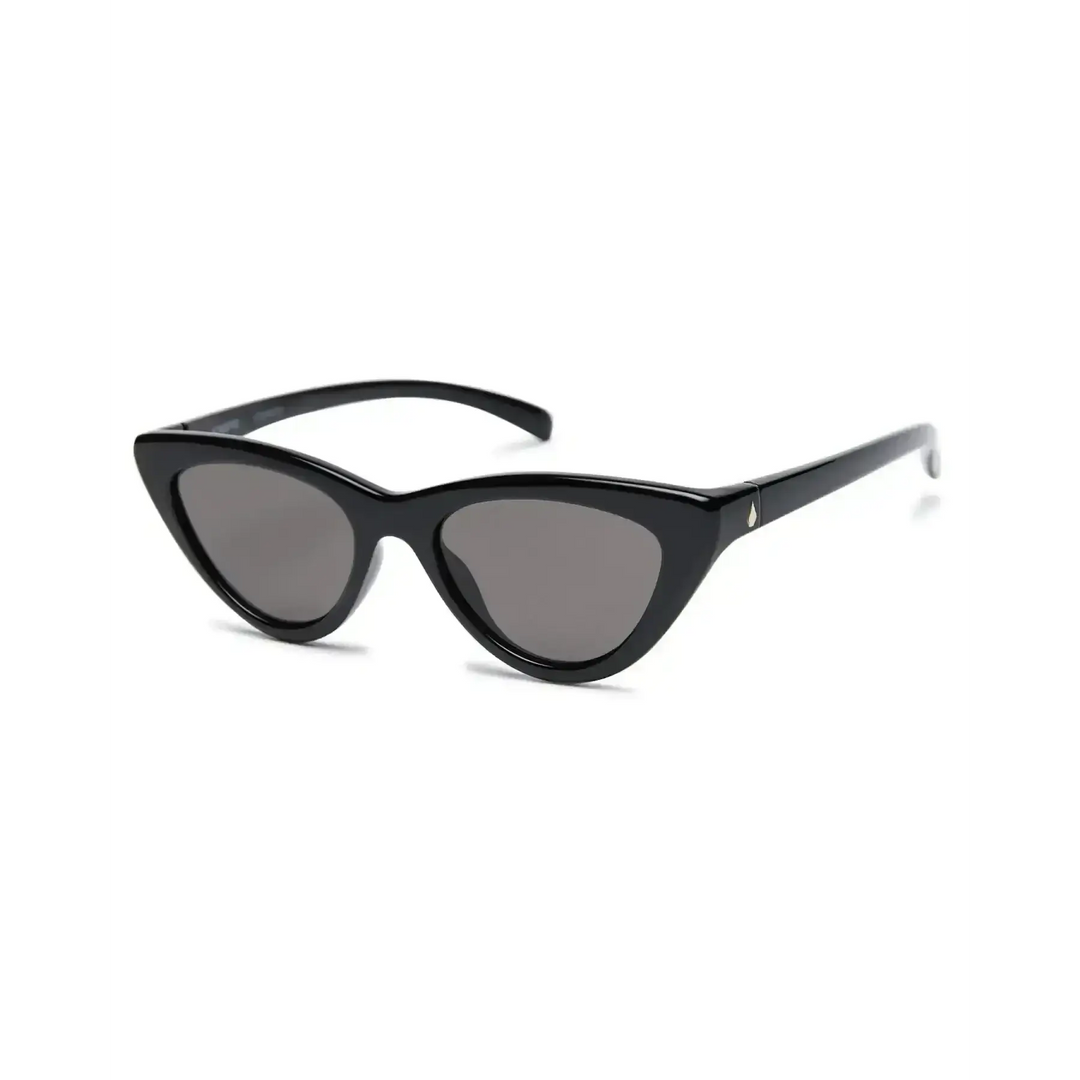 Volcom Womens Knife Sunglasses provide 100% UVA/UVB protection. 