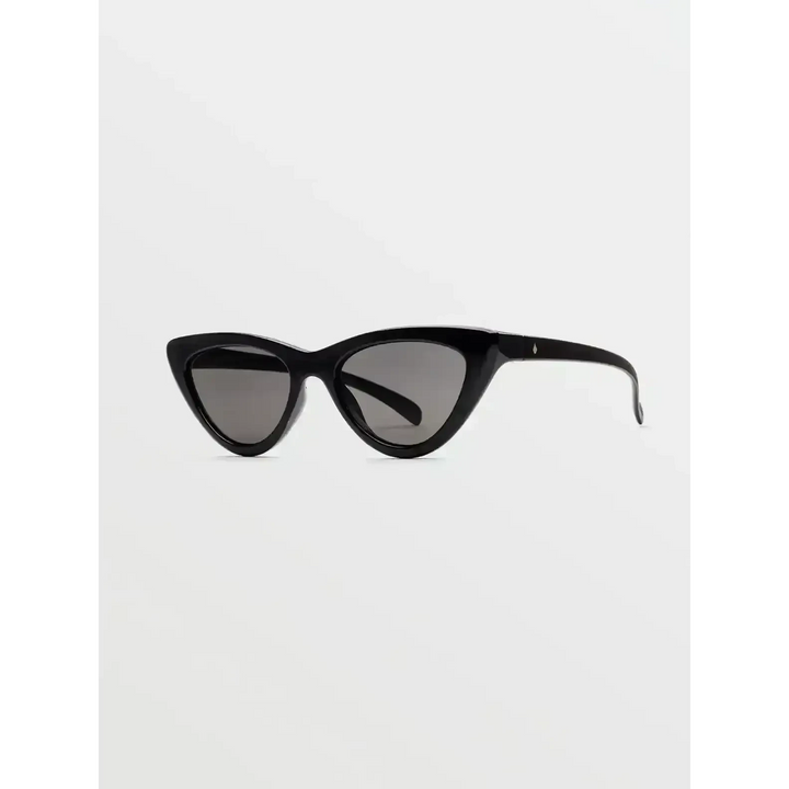Volcom Womens Knife Sunglasses provide 100% UVA/UVB protection. 