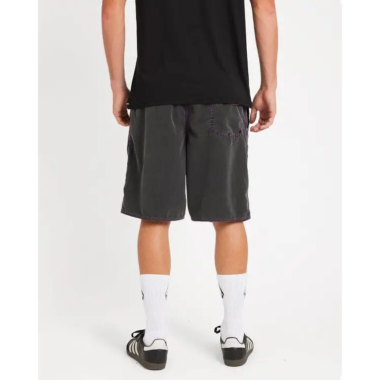 Volcom Off Ozzy 21" Trunk Shorts 