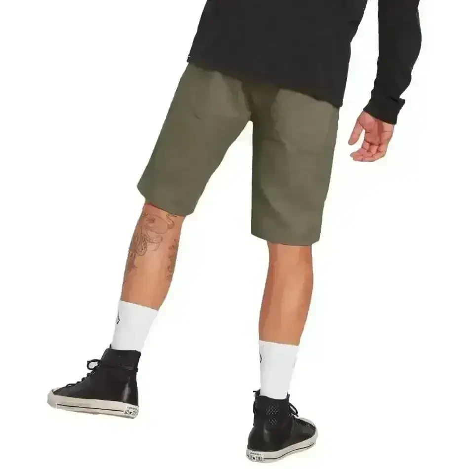 VOLCOM SOLVER LITE 5 POCKET SHORT 
