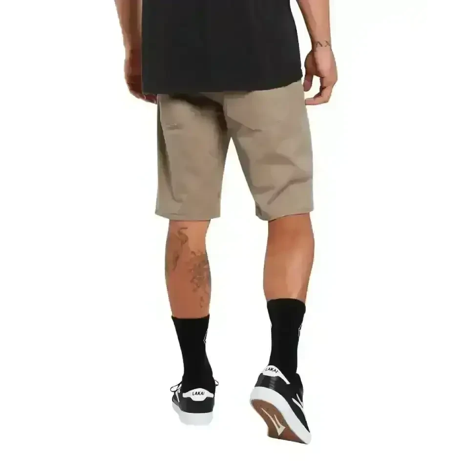 VOLCOM SOLVER LITE 5 POCKET SHORT 