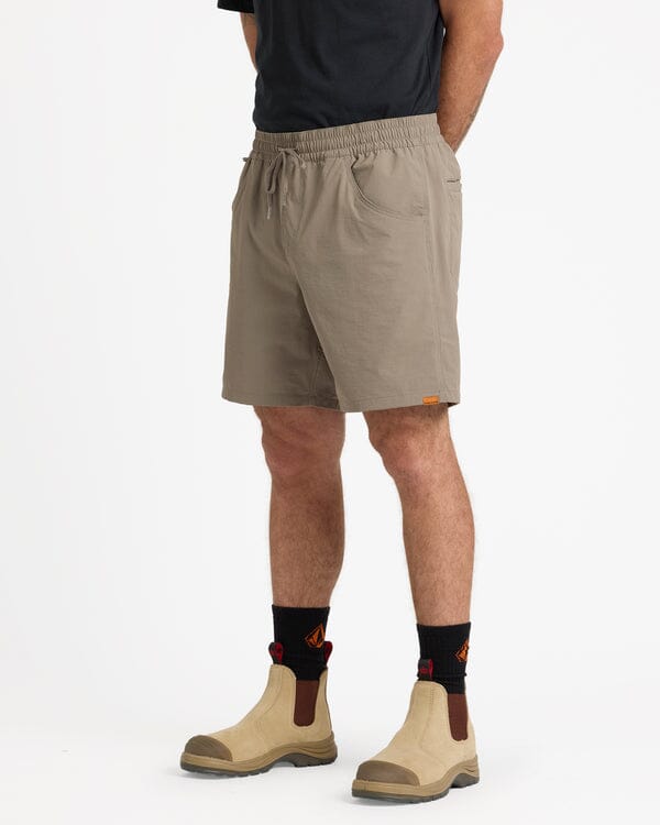 Volcom Workwear Rack II Work Hybrid 17" Shorts 