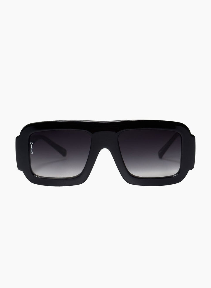 Otra Bria Sunglasses Black / Smoke Fade 
