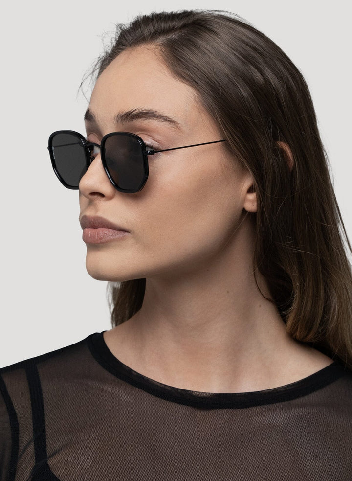 Otra Tate Sunglasses 
