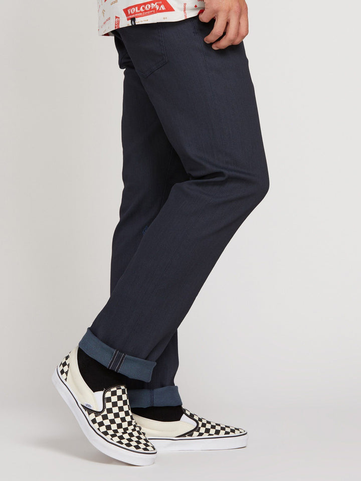 VOLCOM SOLVER MODERN FIT JEANS 