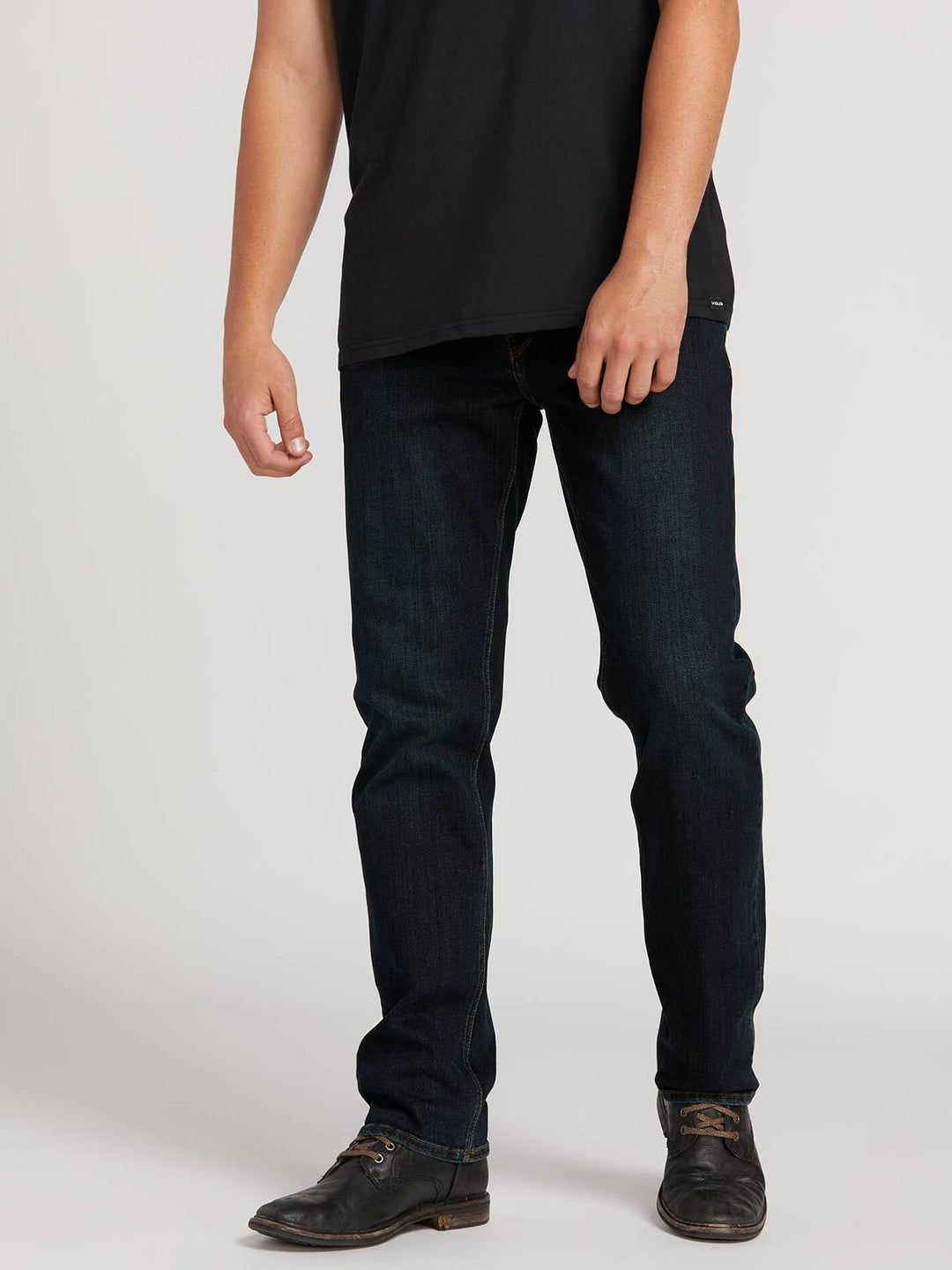 VOLCOM SOLVER MODERN FIT JEANS 